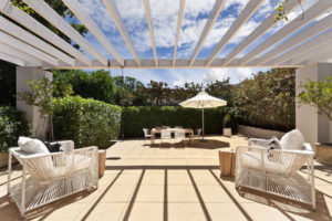 Pergola bioclimatique