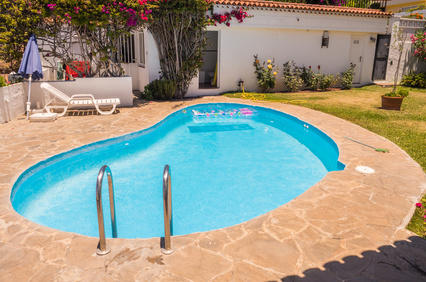 Quel est le prix d'une piscine coque