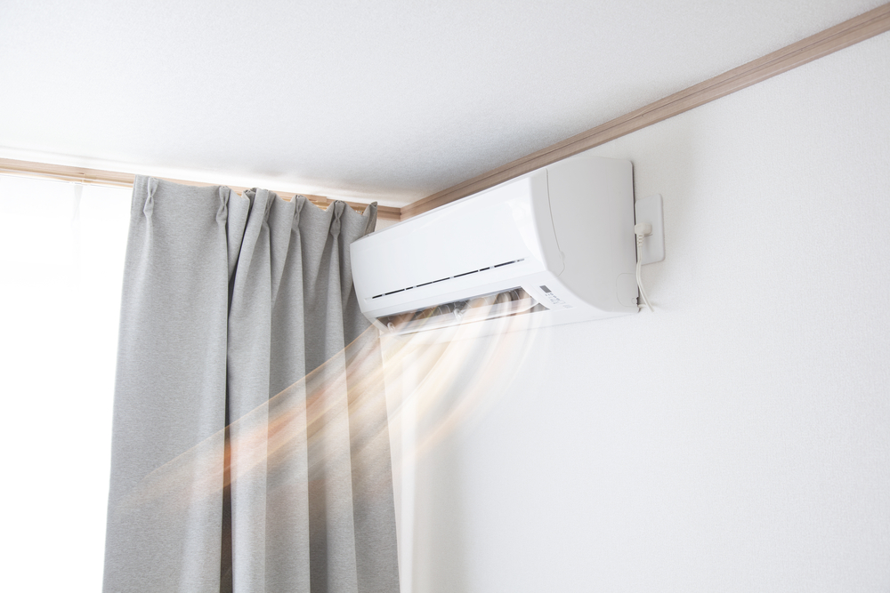 Climatiseur dans la chambre à coucher