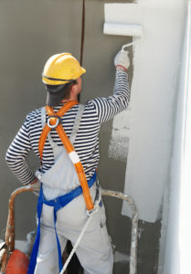 ouvrier peinture facade