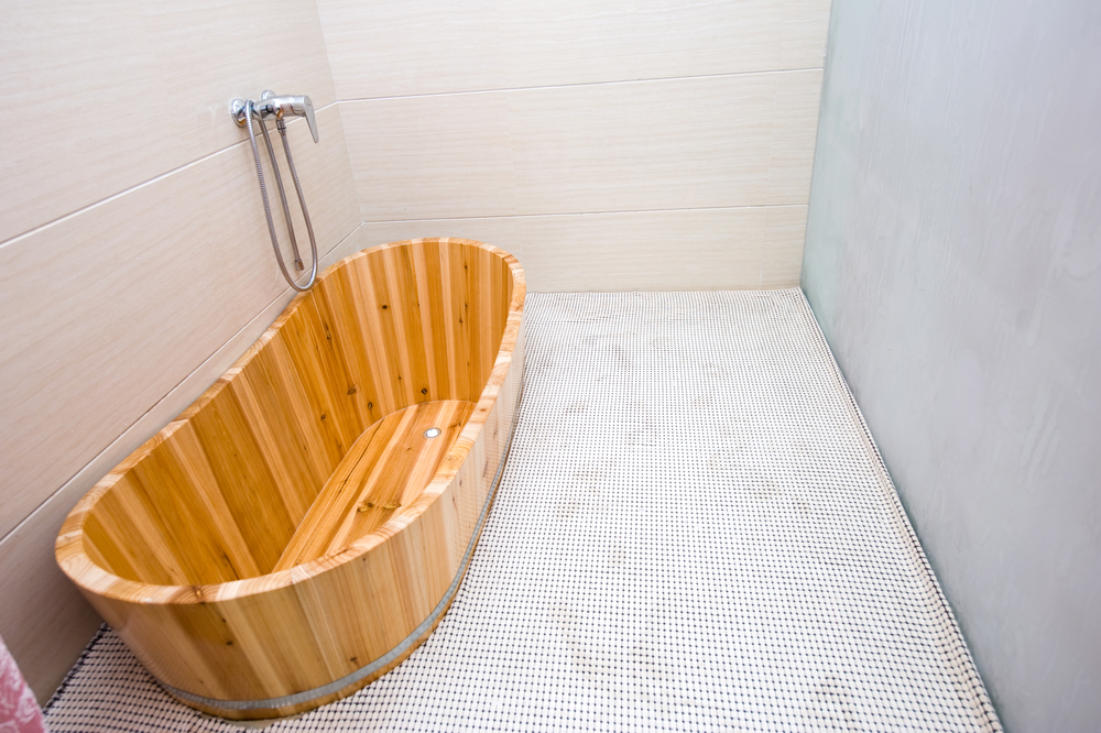 Baignoire en bois