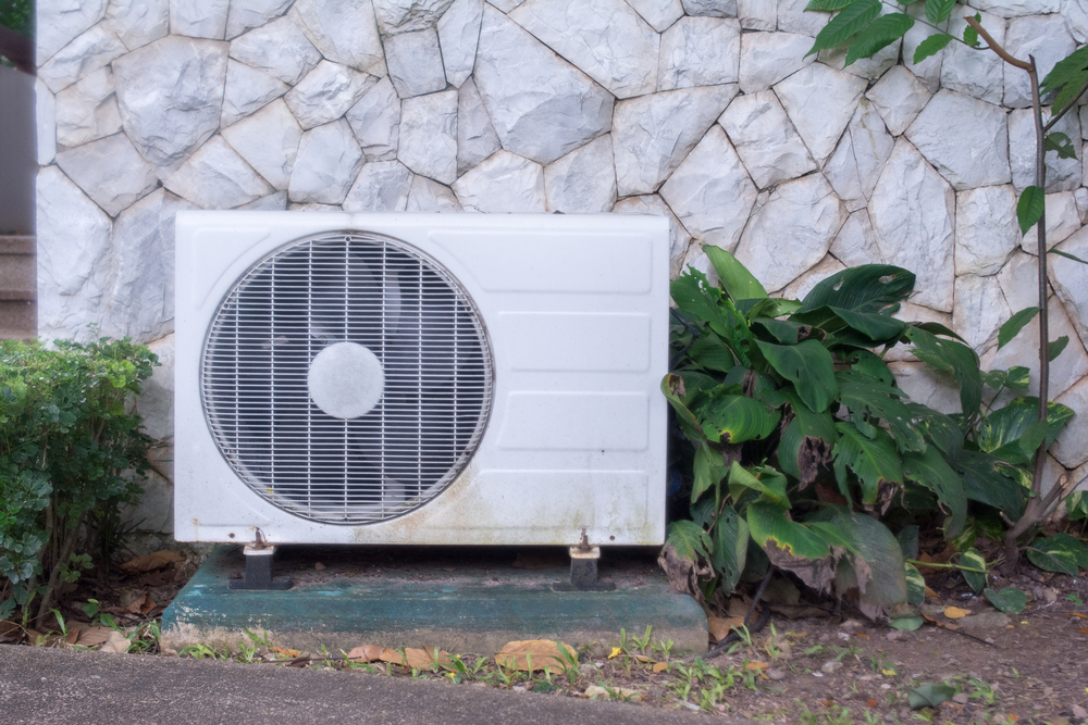 Emplacement d'une pompe a chaleur piscine