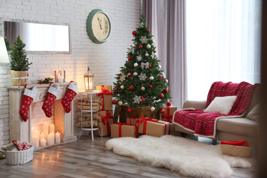 salon-mur-briques-blanches-noel