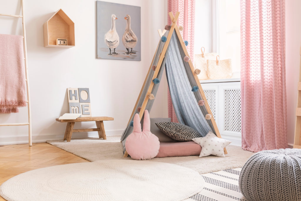 chambre-rose-tipi