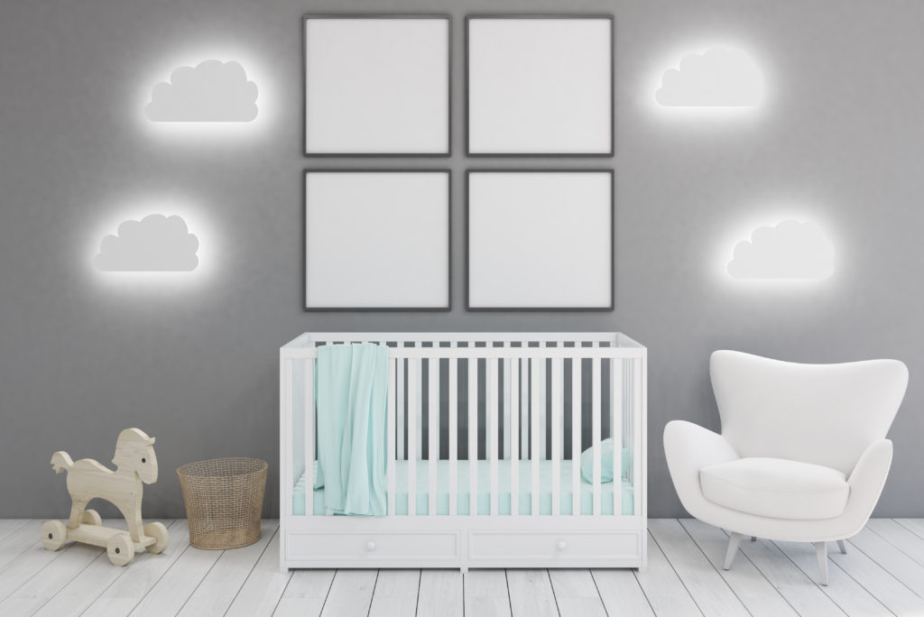 chambre-minimaliste-bébé-grise-blanche