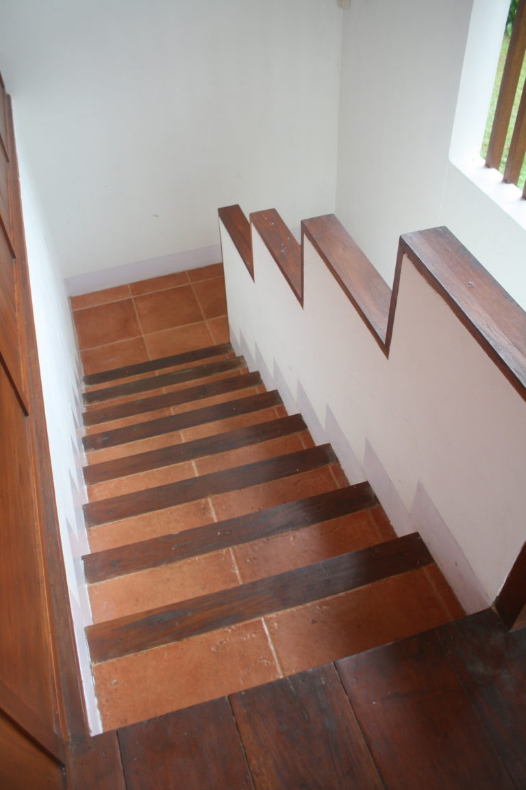 Comment poser du carrelage sur un escalier ? Nos conseils monEquerre.fr