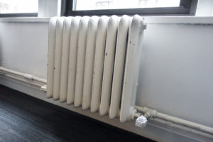 radiateur-en-fonte-blanc
