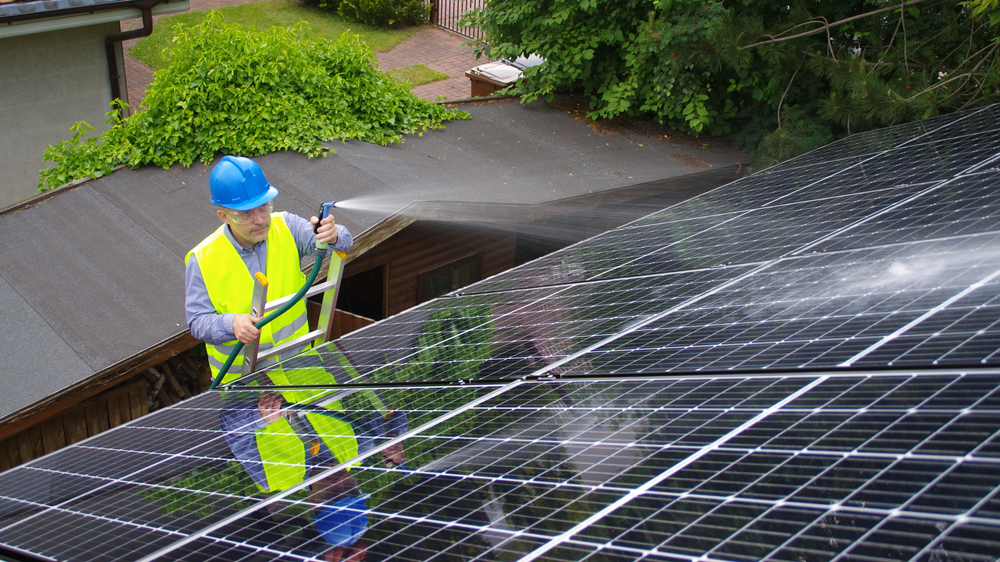 nettoyage-panneaux-solaires-professionel