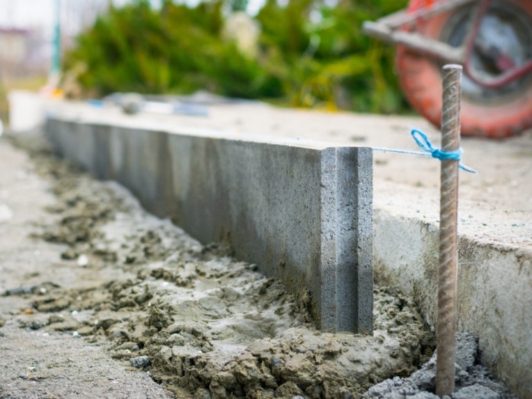 Poser des bordures en béton guide complet et tarifs monEquerre.fr — free download