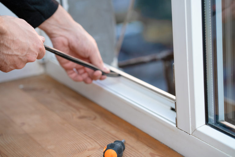 Remplacer une porte de garage par une baie vitrée guide pratique — free download