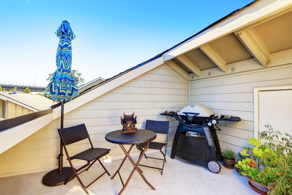 Très petite terrasse tropezienne